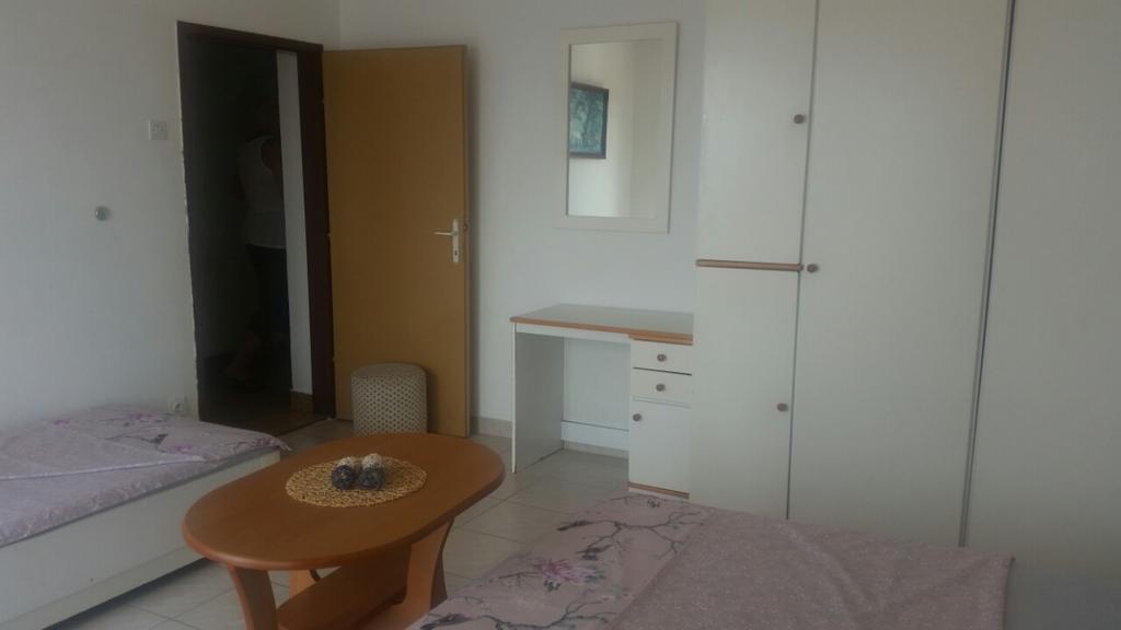 Apartmani Royal Zganec Crikvenica Exterior foto