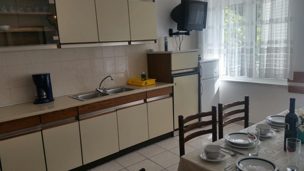 Apartmani Royal Zganec Crikvenica Exterior foto